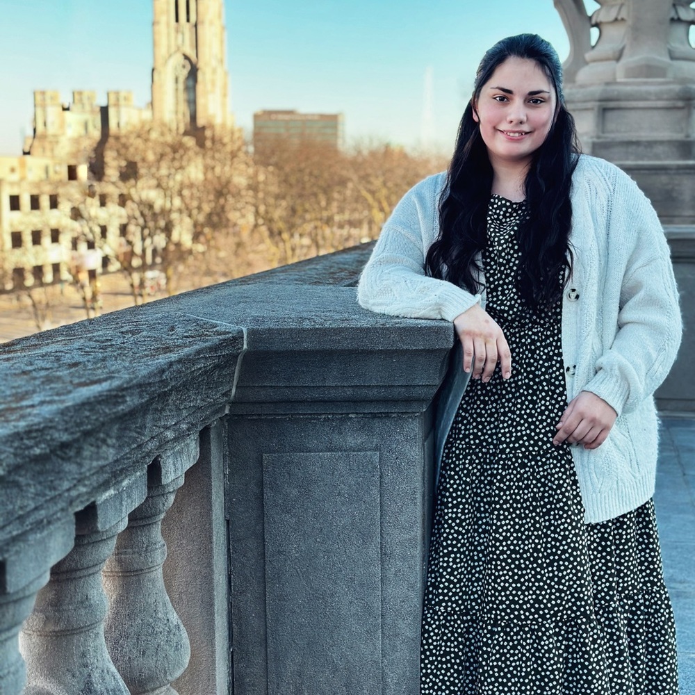 Meet your Posher, Alida